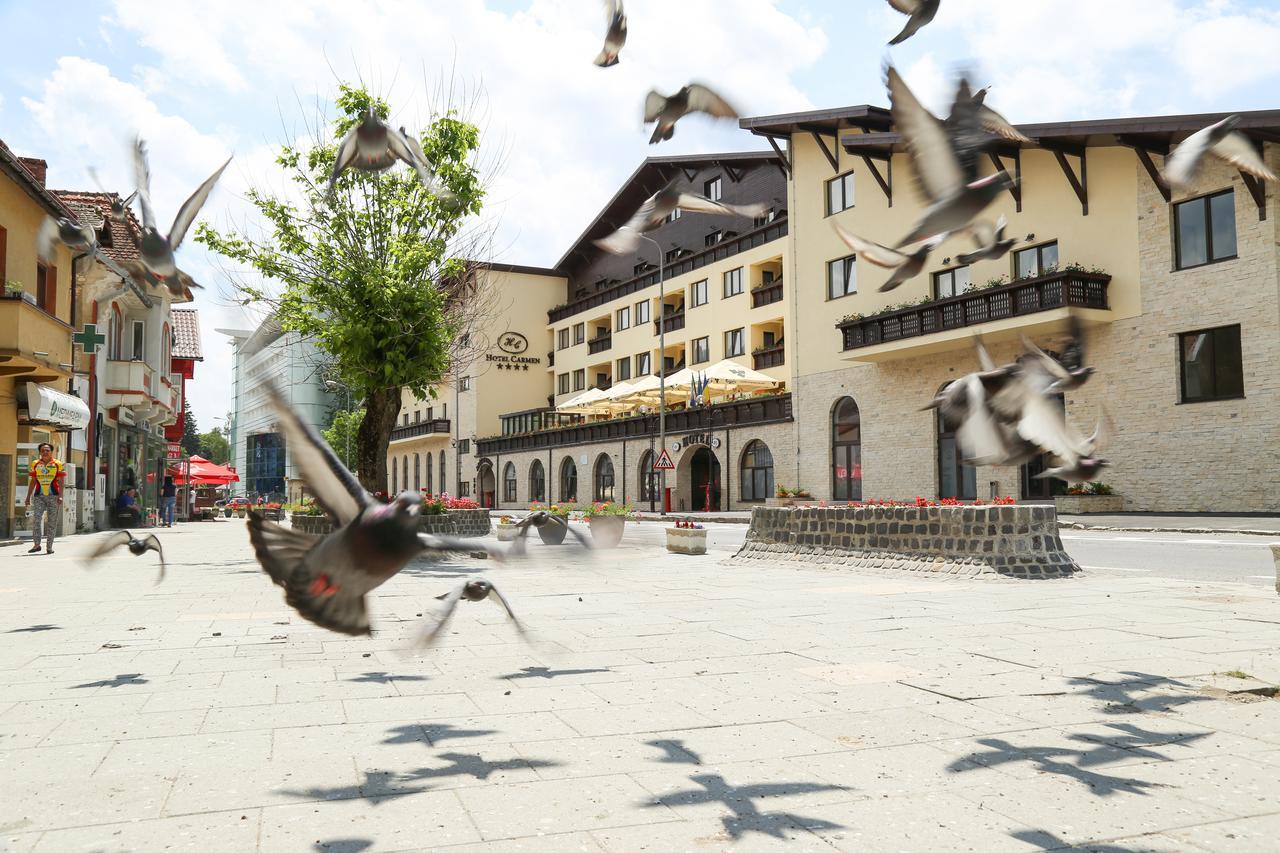 Hotel Carmen Predeál Kültér fotó