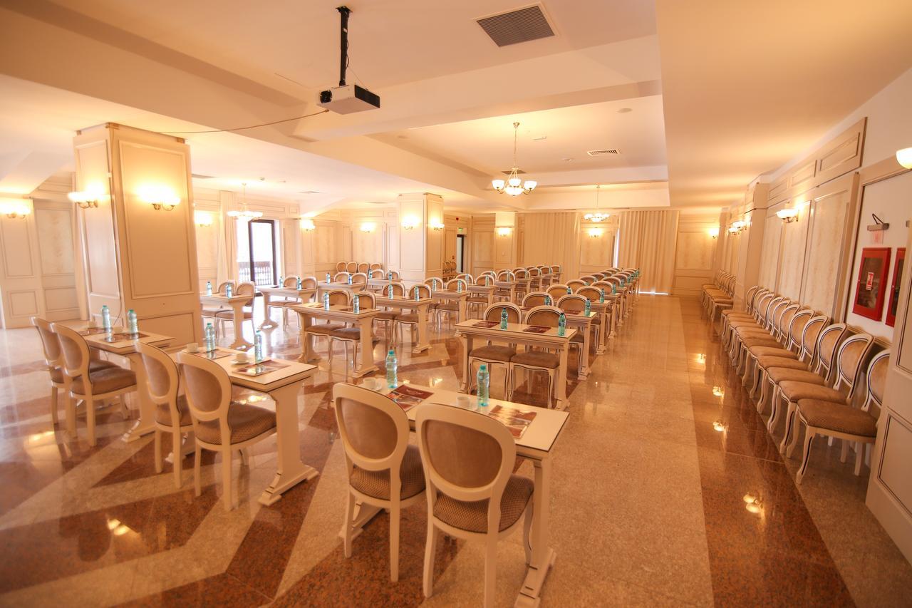 Hotel Carmen Predeál Kültér fotó